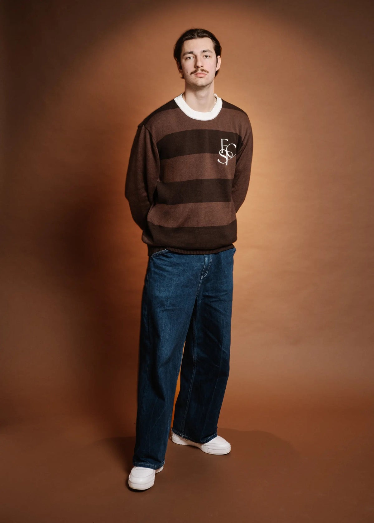 Strickpullover "Super Fan Stripes" - Gallery