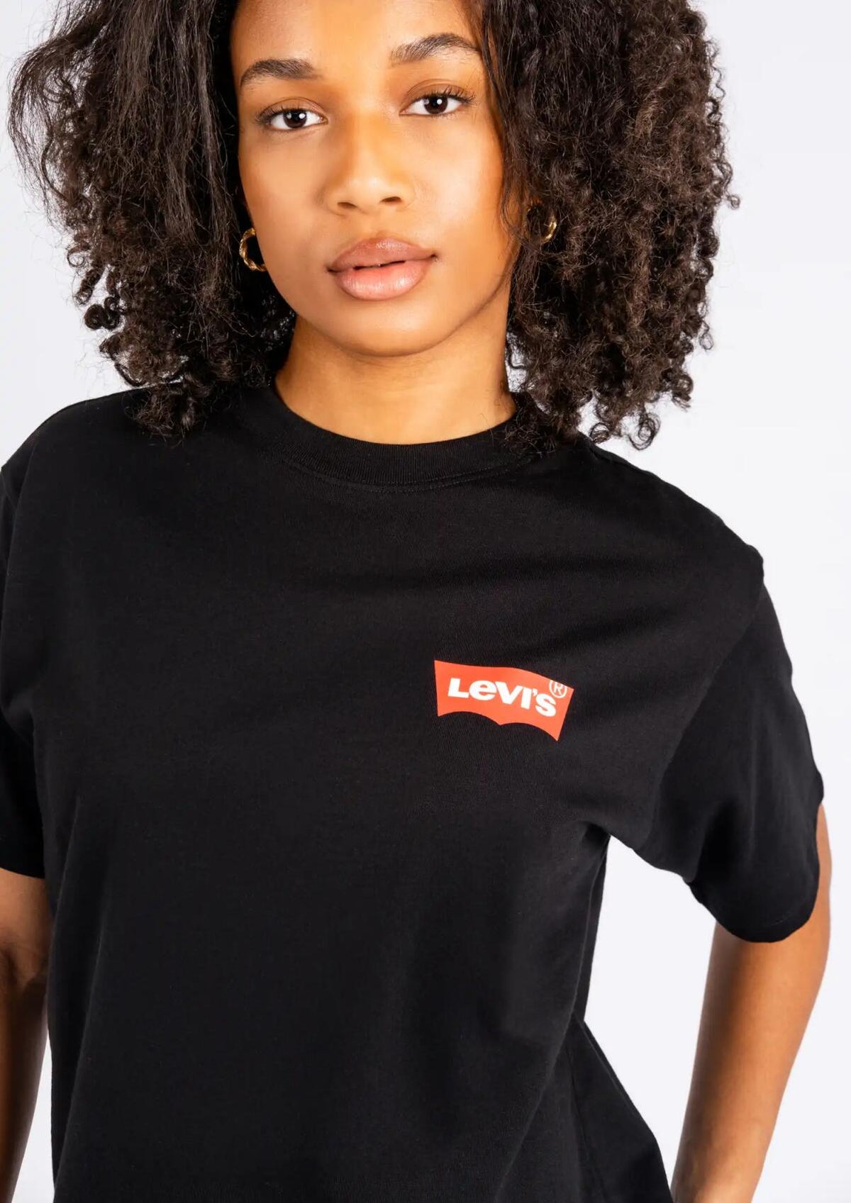 Levi's x FCSP T-Shirt "Football has no Gender" - Gallery