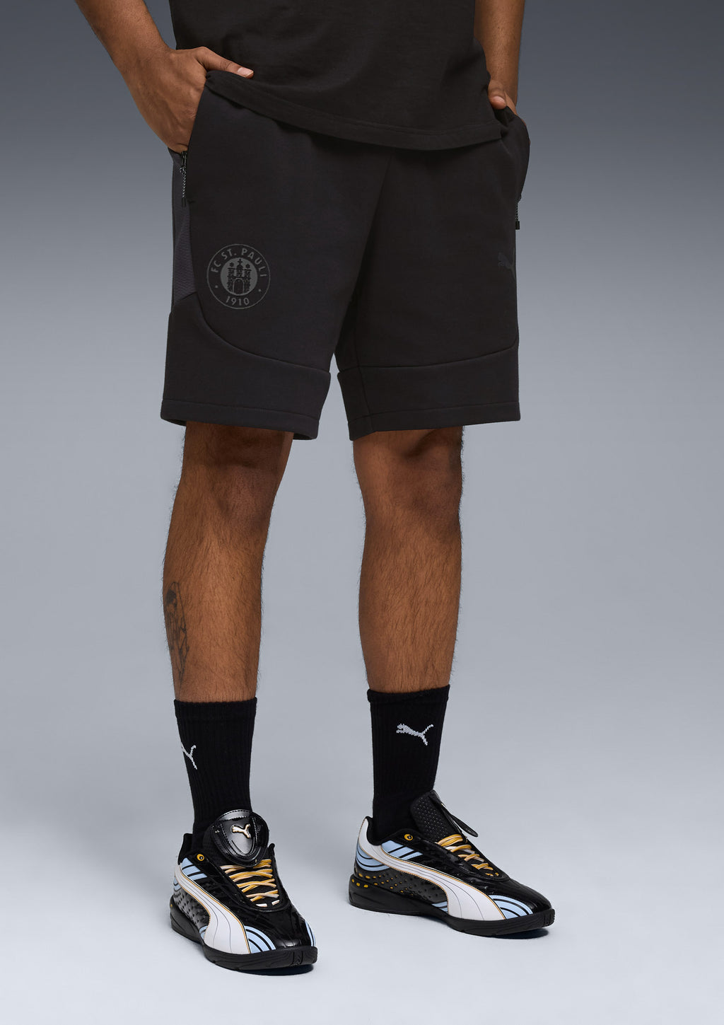 Puma - Sweatshorts Staff schwarz 2025-26