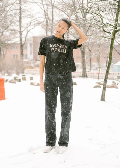 Cropped T-Shirt "Leo SANKT PAULI" - Gallery
