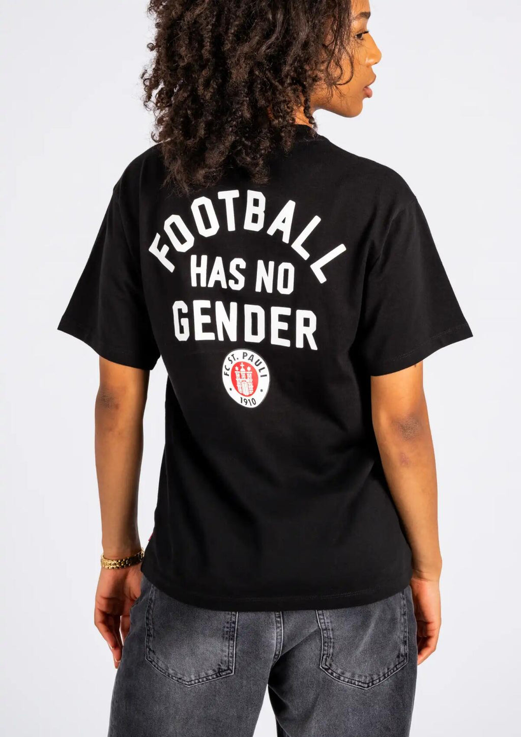 Levi's x FCSP T-Shirt "Football has no Gender"