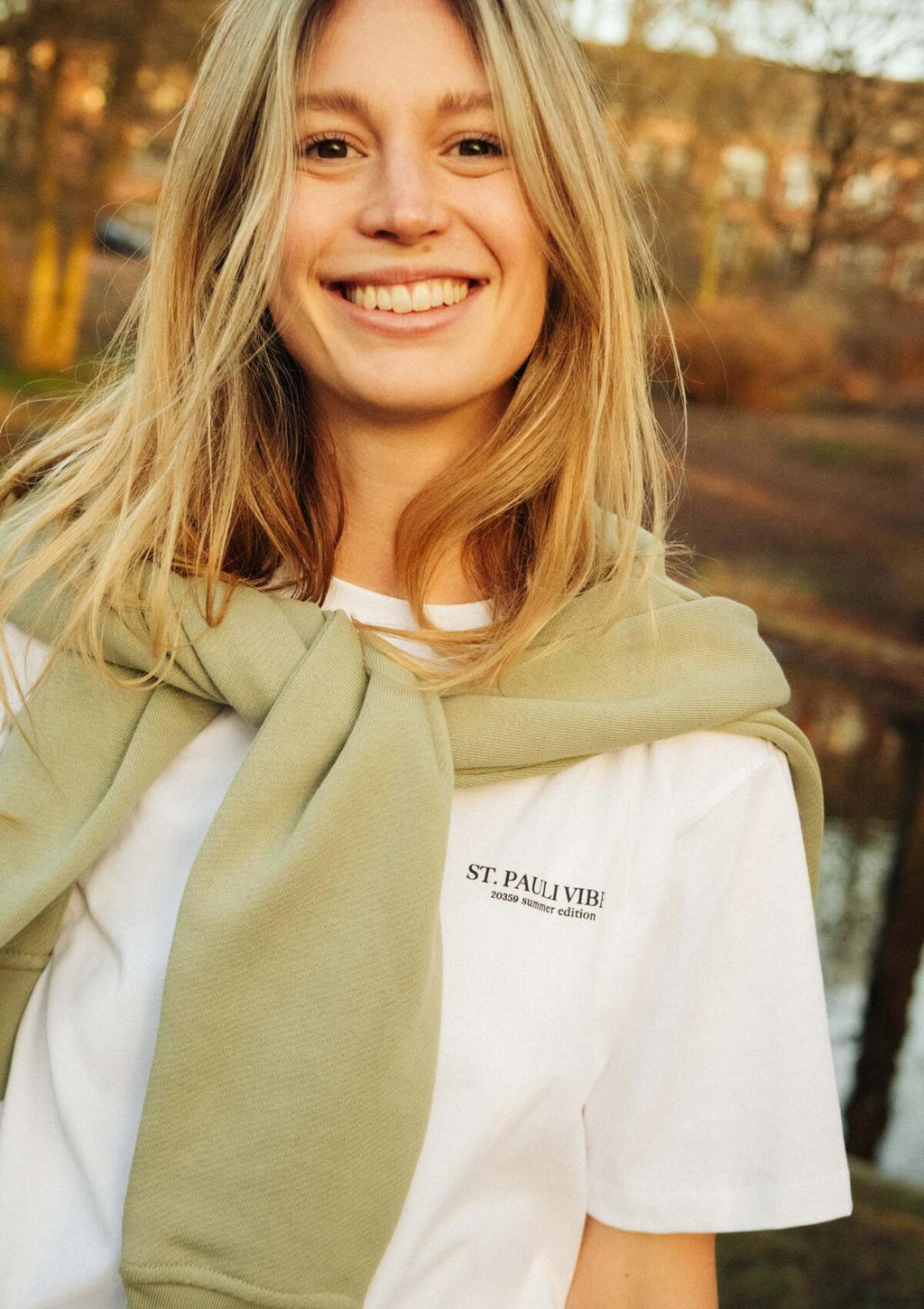 T-Shirt "NEIGHBOURHOOD"