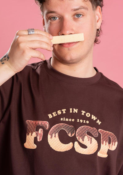 T-Shirt "FÜR ST PAULI" braun