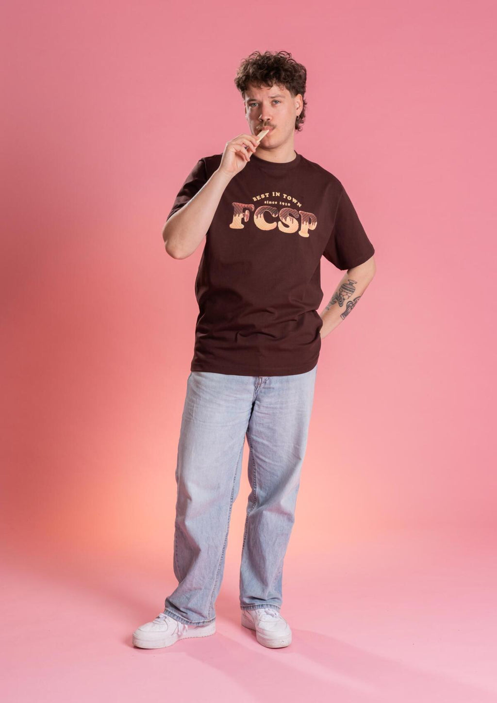 T-Shirt "FÜR ST PAULI" braun