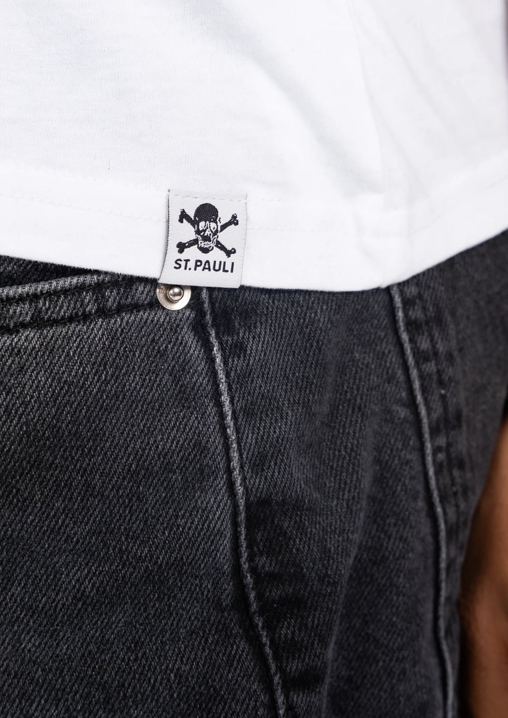 T-Shirt tailliert "ST. PAULI PURE" weiss