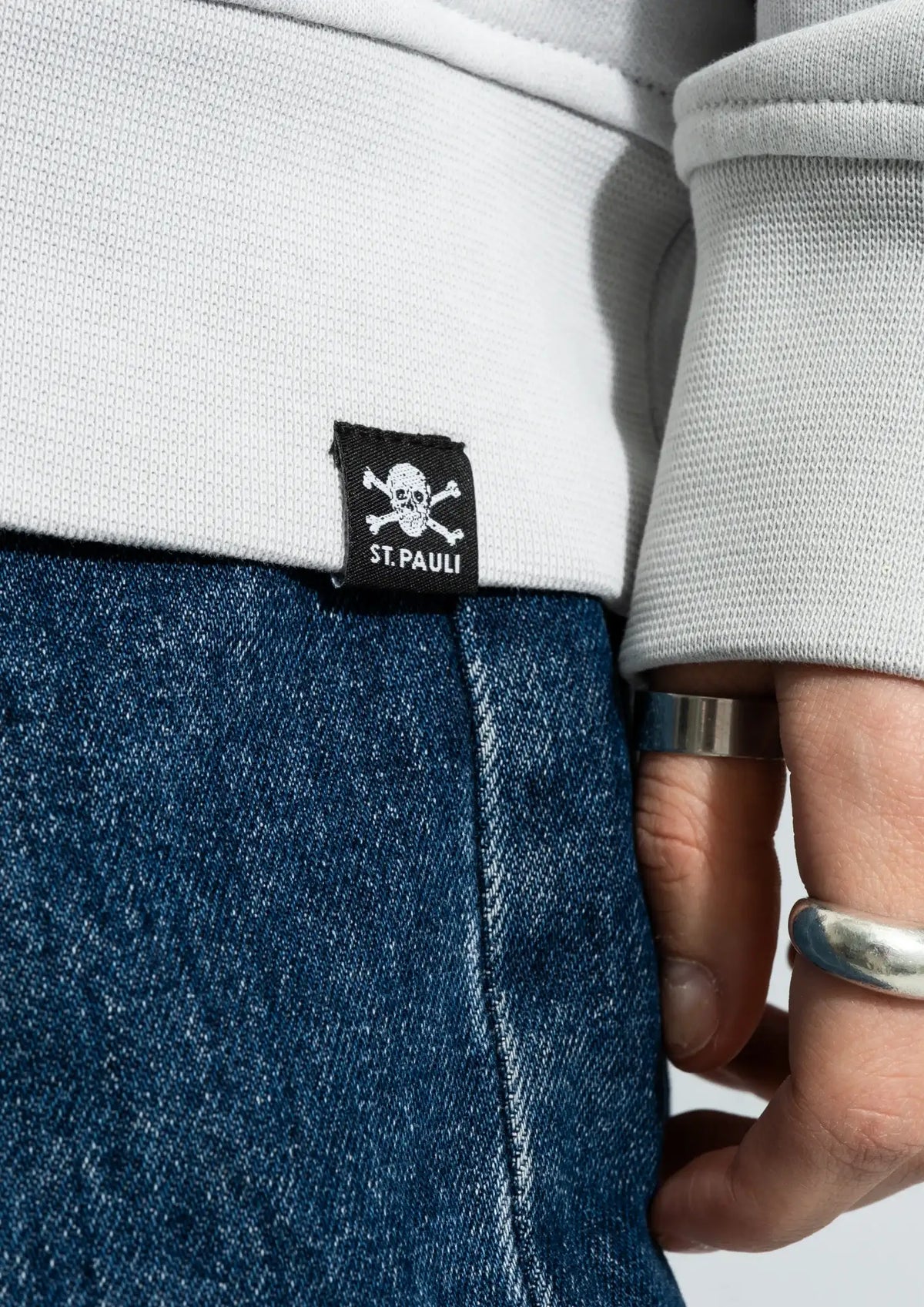 Kapuzenpullover "Always Antifascist"