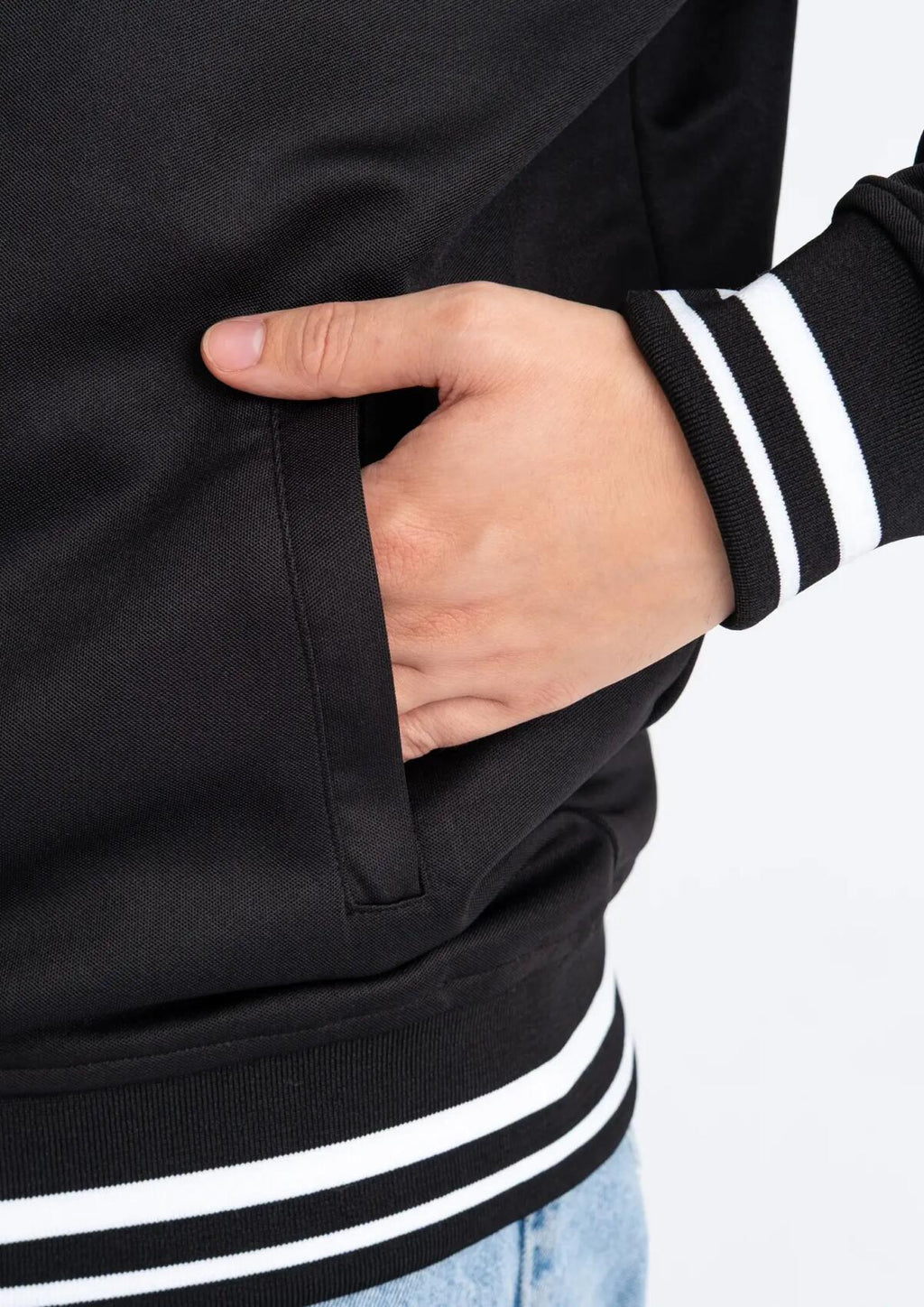 Trainingsjacke  "Totenkopf Kapuze"
