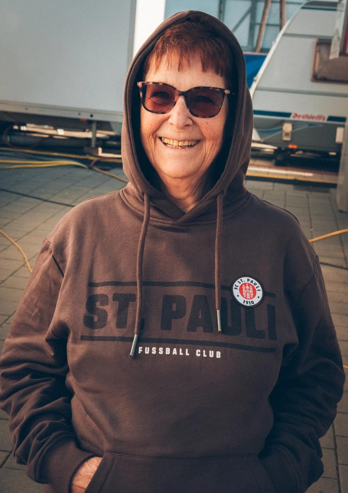 Kapuzenpullover "Classic"