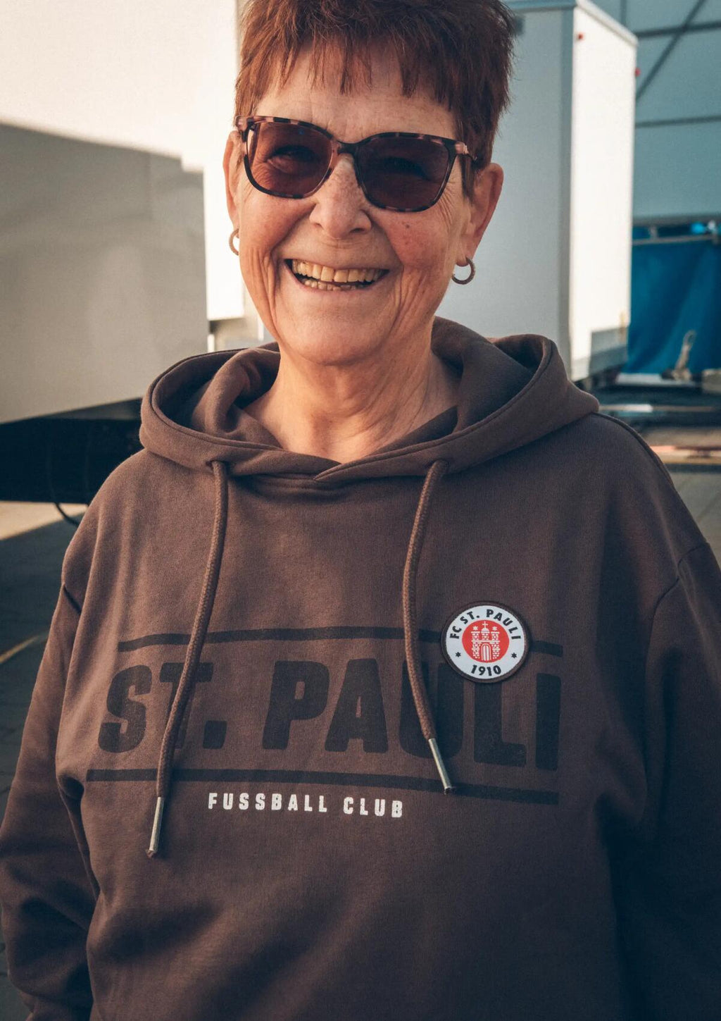 Kapuzenpullover "Classic"