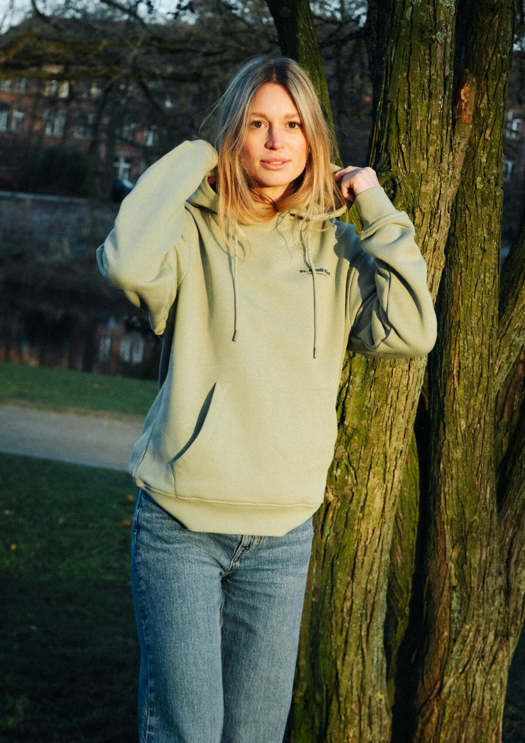 Kapuzenpullover "HOOD LOVE"