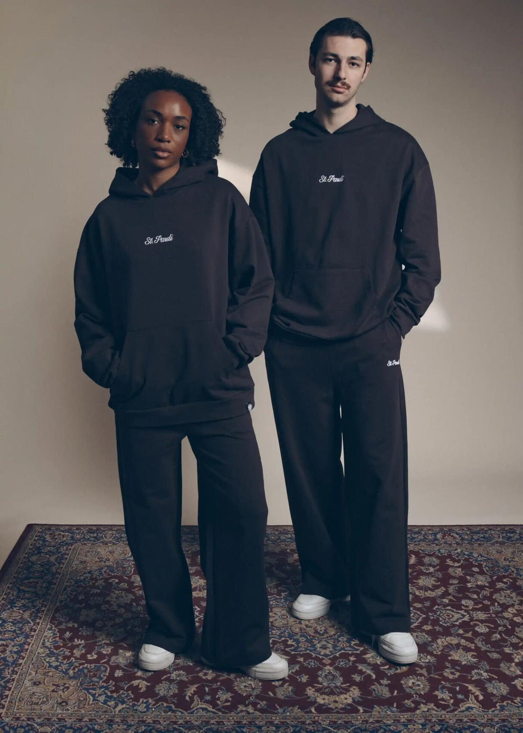 Kapuzenpullover "St. Pauli Script"