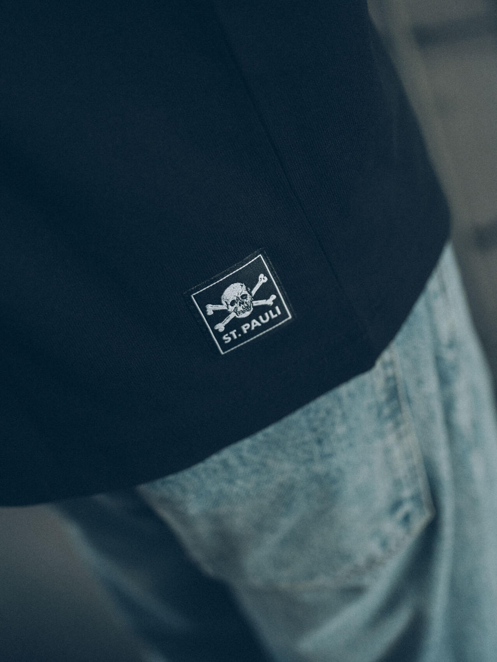 Longsleeve "Sankt Pauli Script Black"