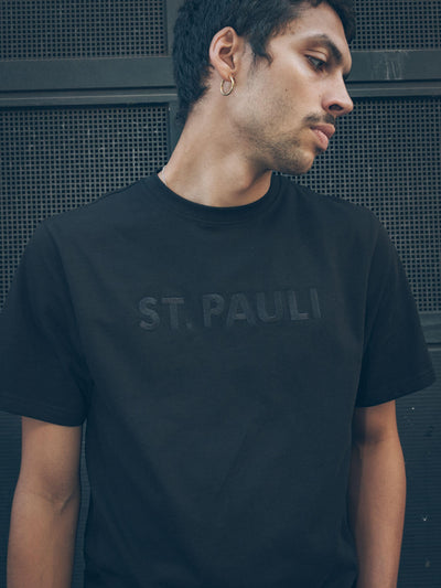 T-Shirt "Back in Black"