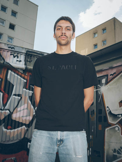 T-Shirt "Back in Black"