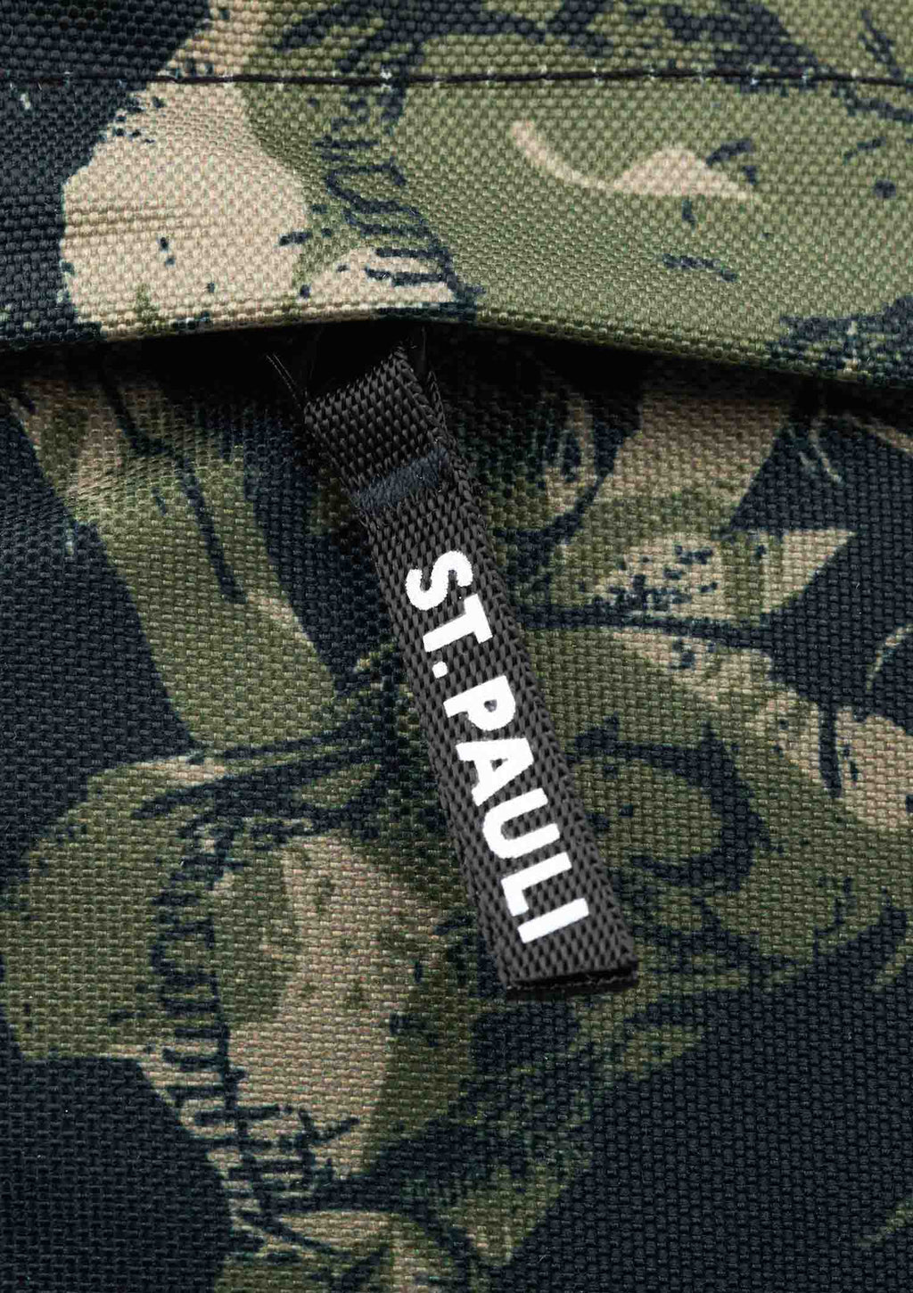 Waschtasche "Skullouflage"