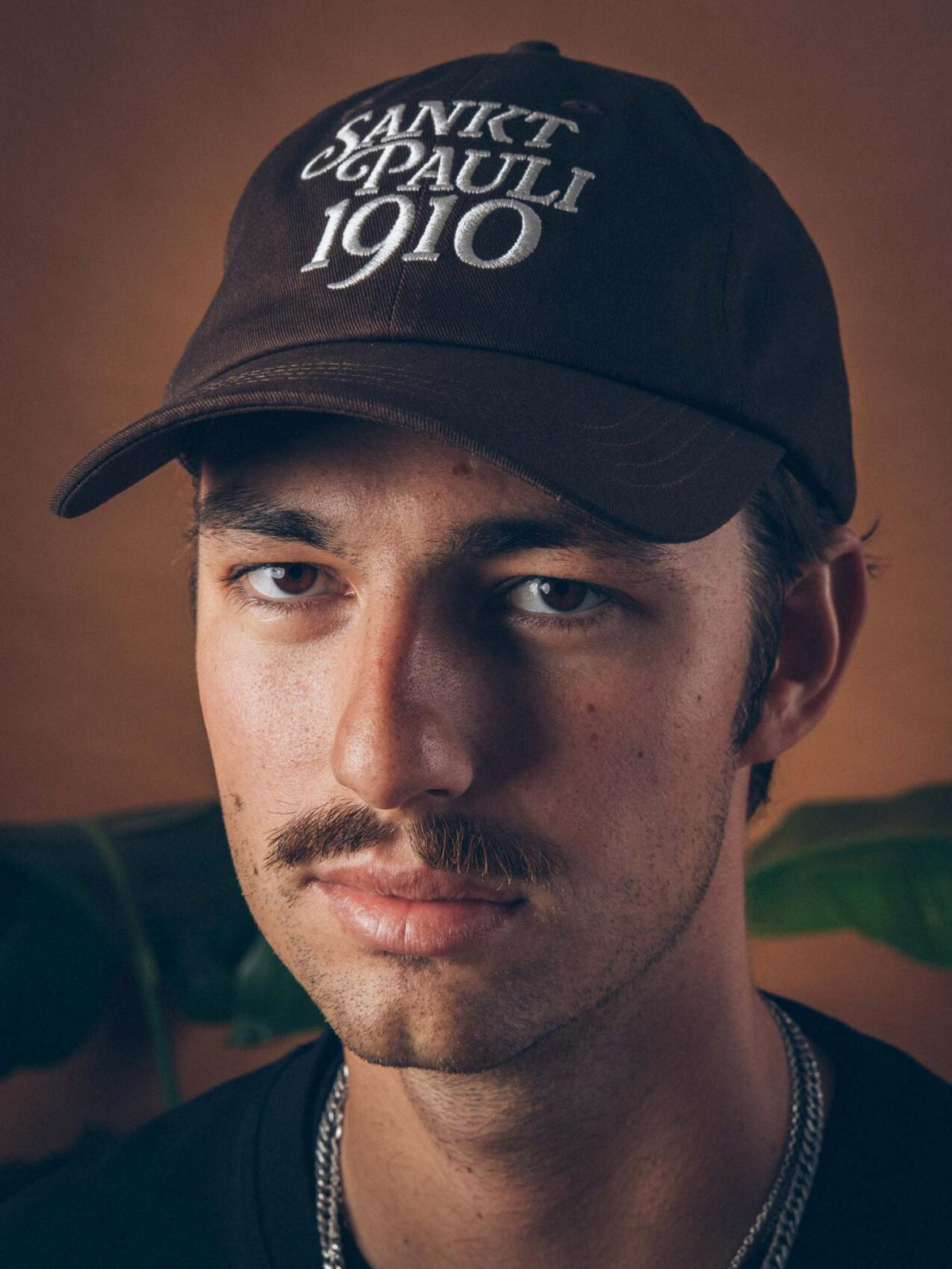 Kappe "Fussball Club 1910" braun