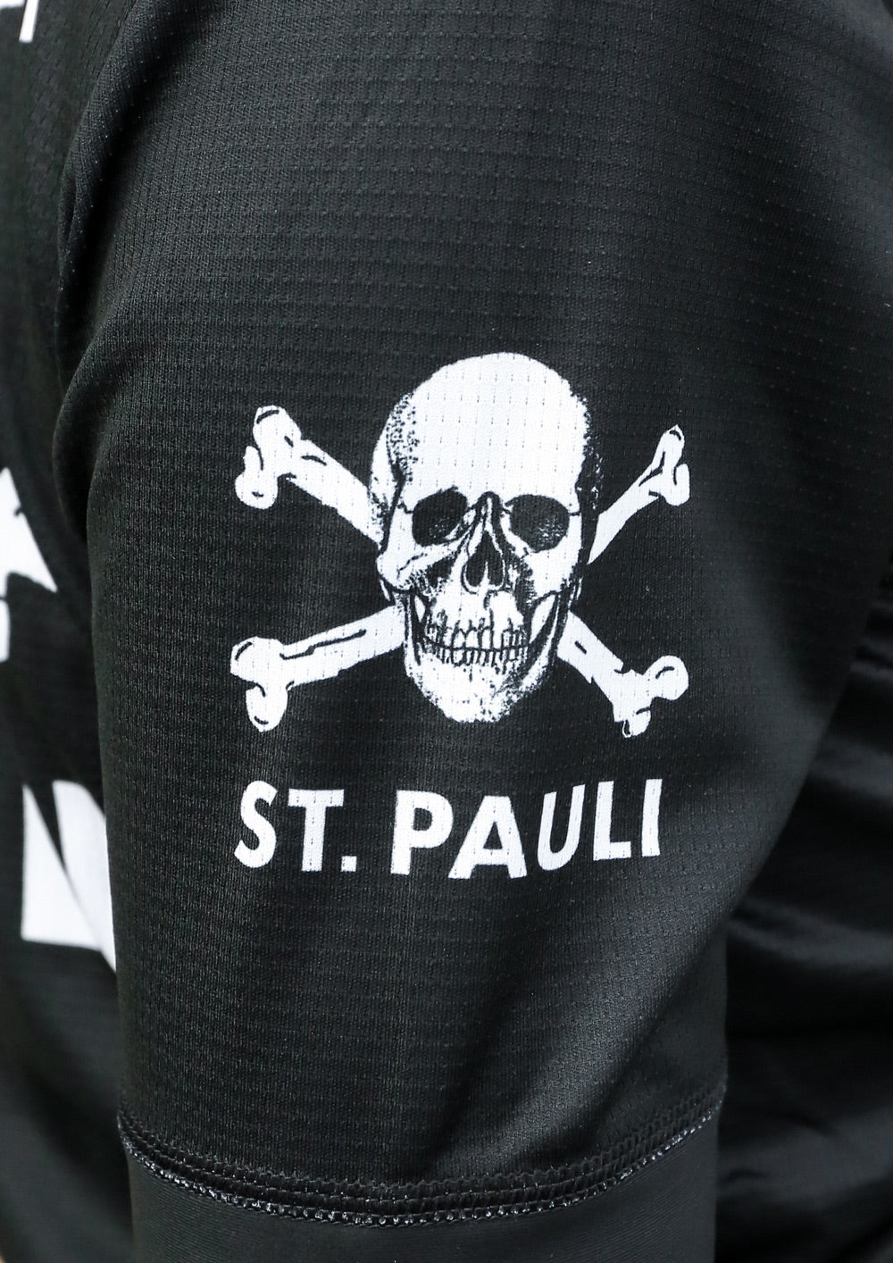 Fahrradtrikot tailliert- recyceltes Material - Gallery