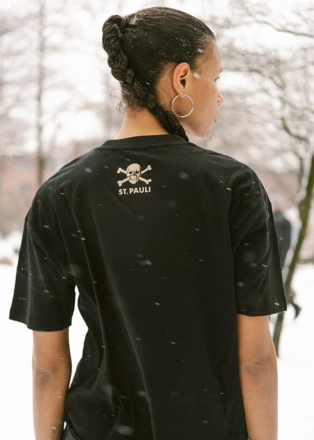 Cropped T-Shirt "Leo SANKT PAULI" - Gallery