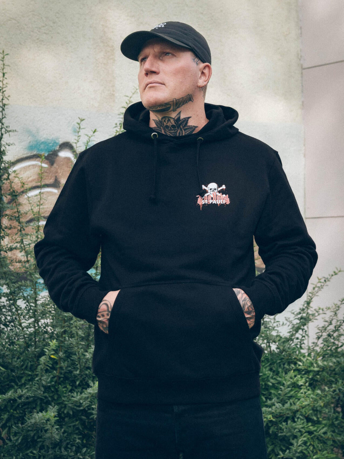 Kapuzenpullover "True Rebel x FCSP" - Gallery