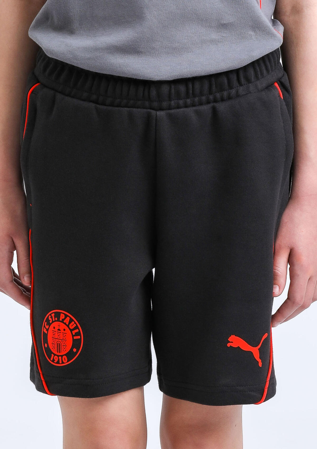 Puma - Kinder Sweatshorts Team 2024-25